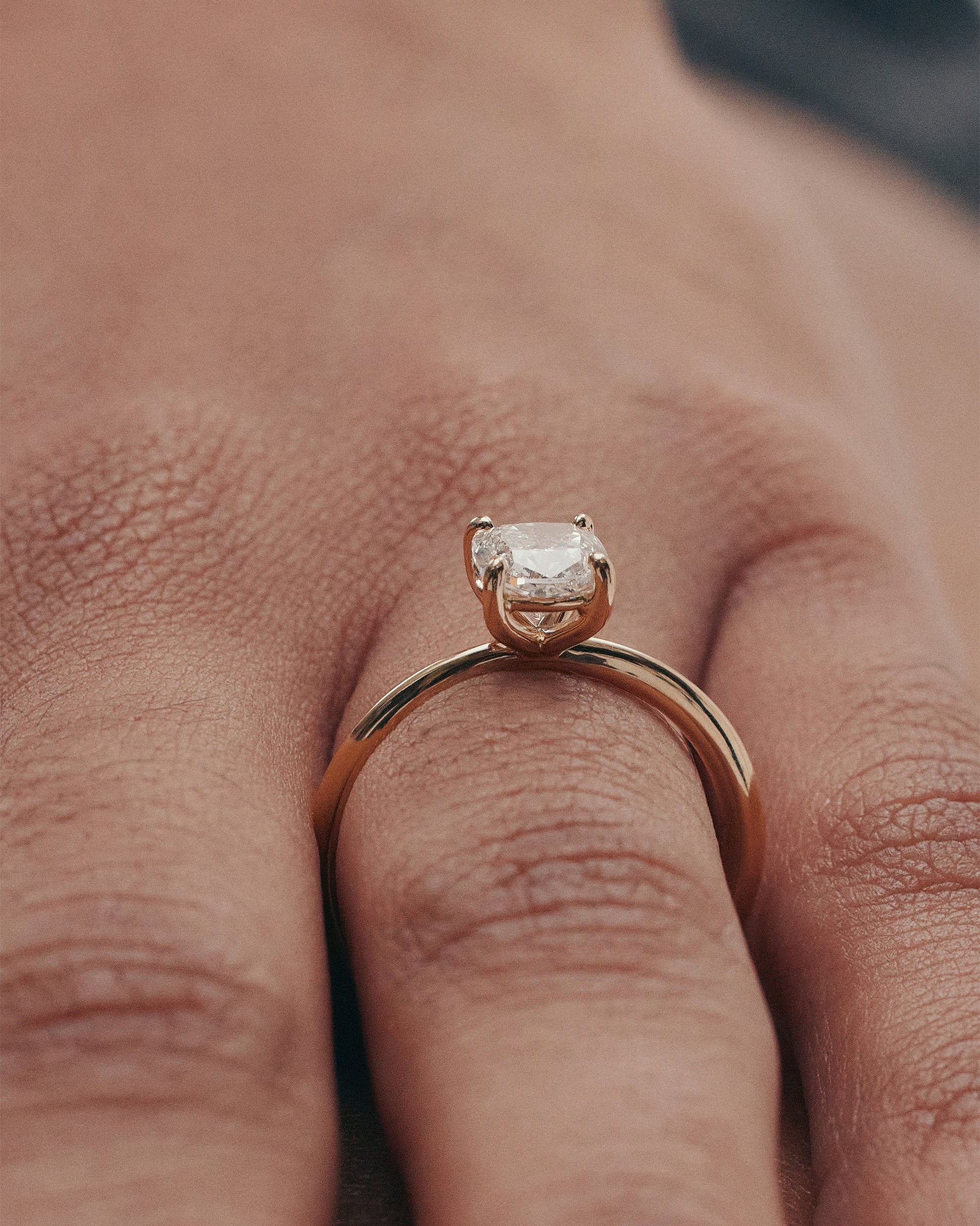 Solitaire-Oval Lab Grown Diamond Engagement Ring