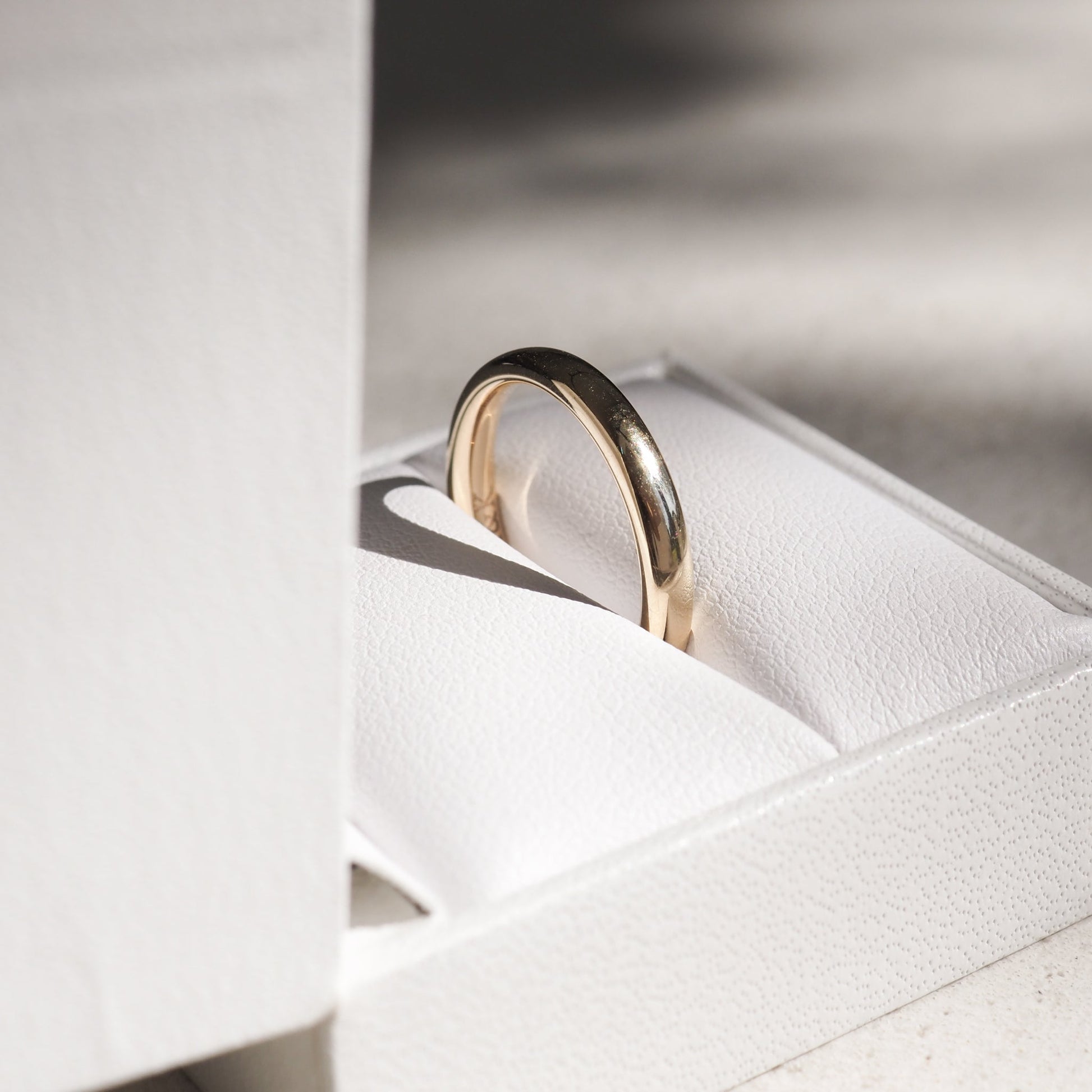 Classic Simple Wedding Band 1