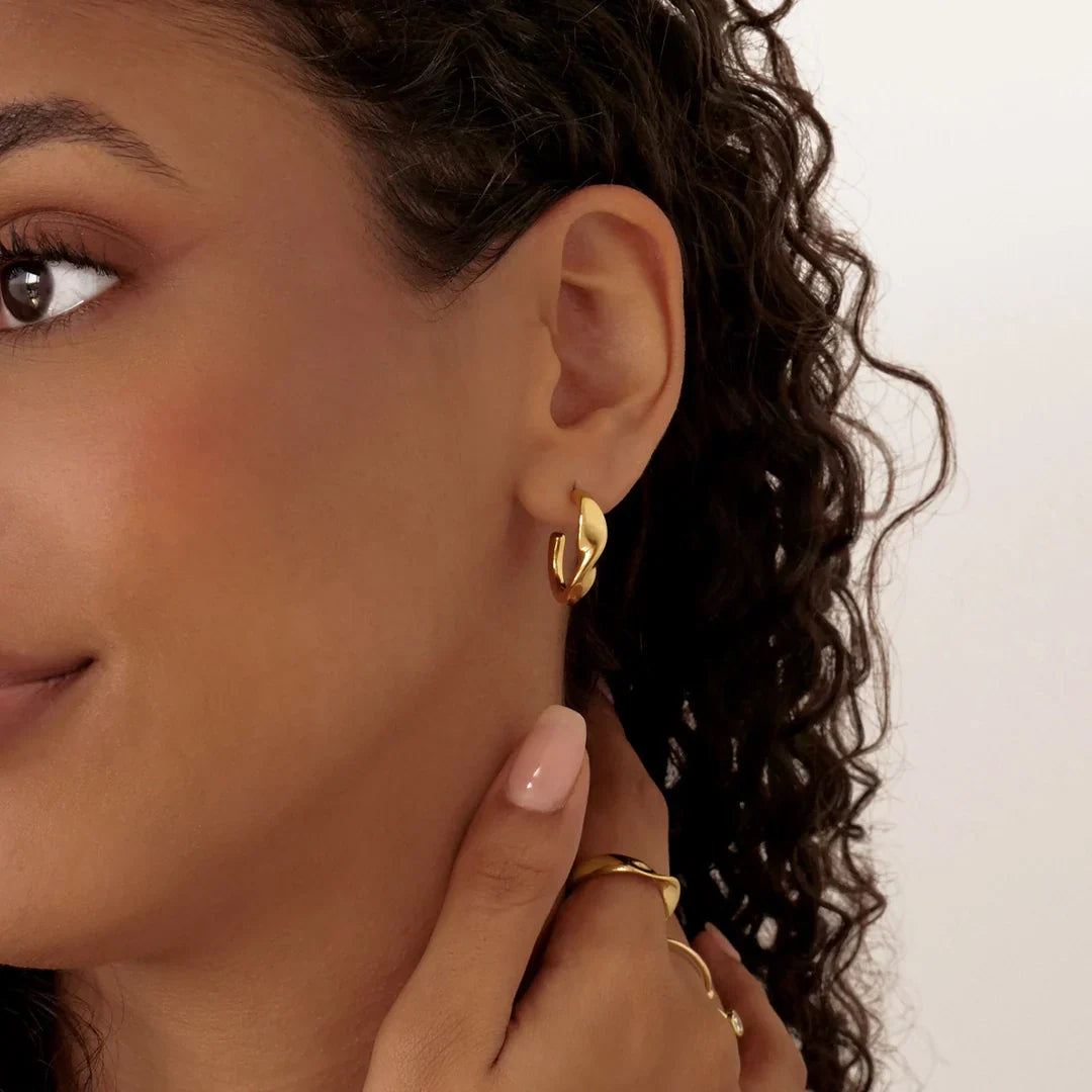 Swirl Hoop Earrings 24