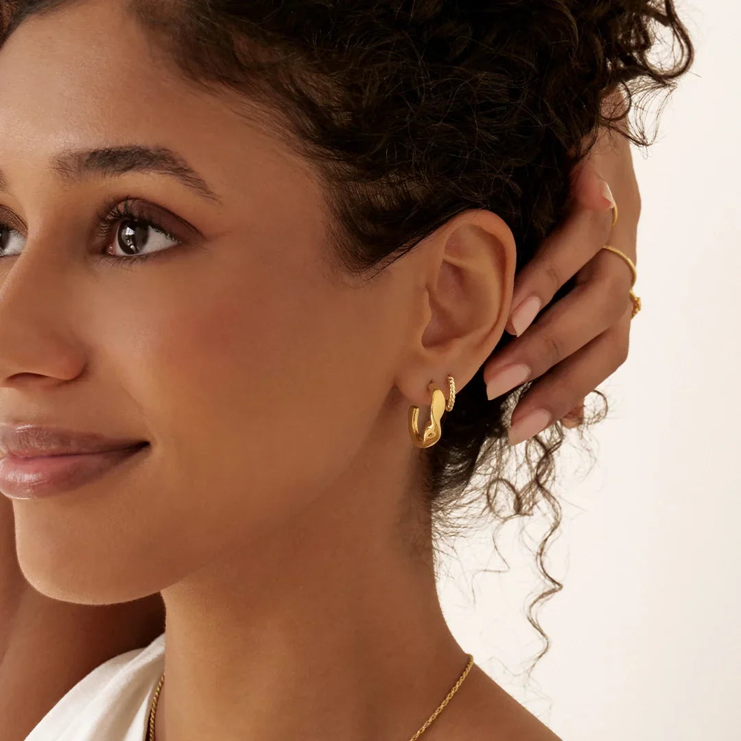 Swirl Hoop Earrings 8