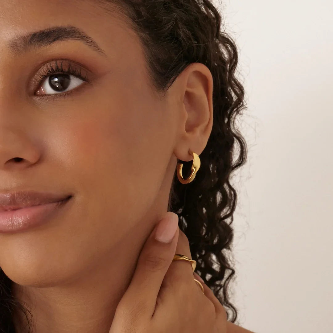 Swirl Hoop Earrings 25