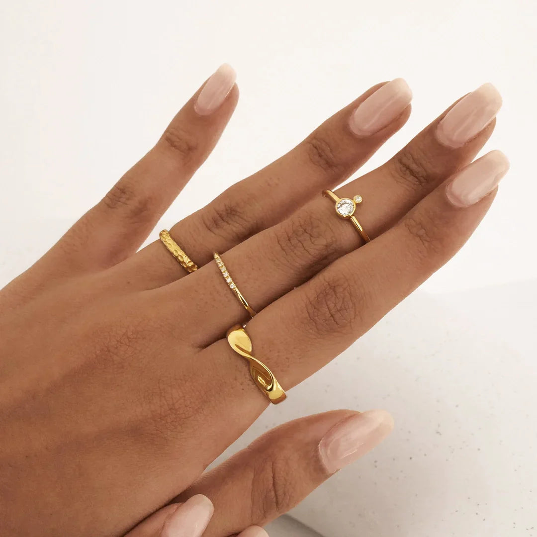 Classic Twisted Wedding Band 4