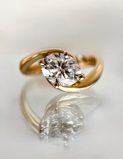 Solitaire-Oval Lab Grown Diamond Engagement Ring