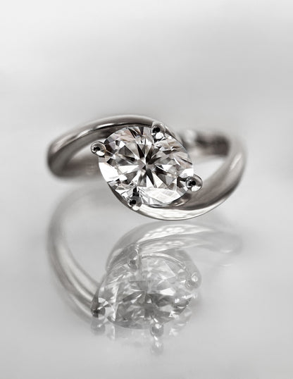 Solitaire-Oval Lab Grown Diamond Engagement Ring