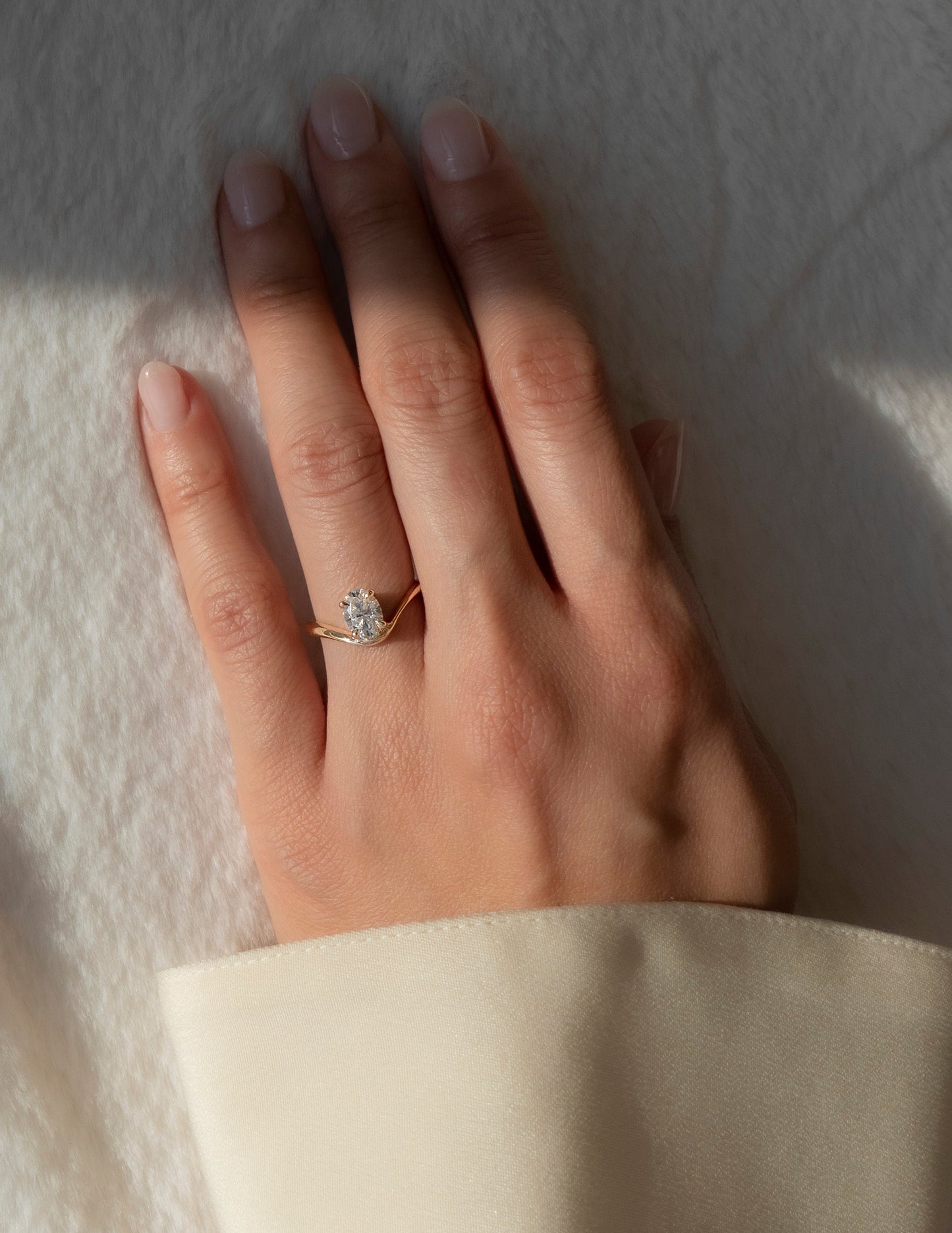 Solitaire Curved Shank-Oval Lab Grown Diamond Engagement Ring