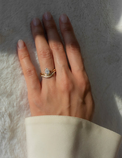 Solitaire Rapture & Pave Band- Oval Lab Grown Diamond Bridal Set