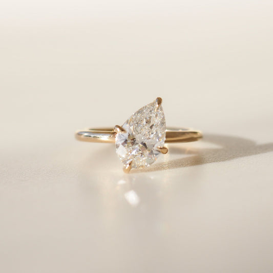 1.50 CT Pear-Shaped Lab-Grown Diamond Solitaire Engagement Ring in Gold