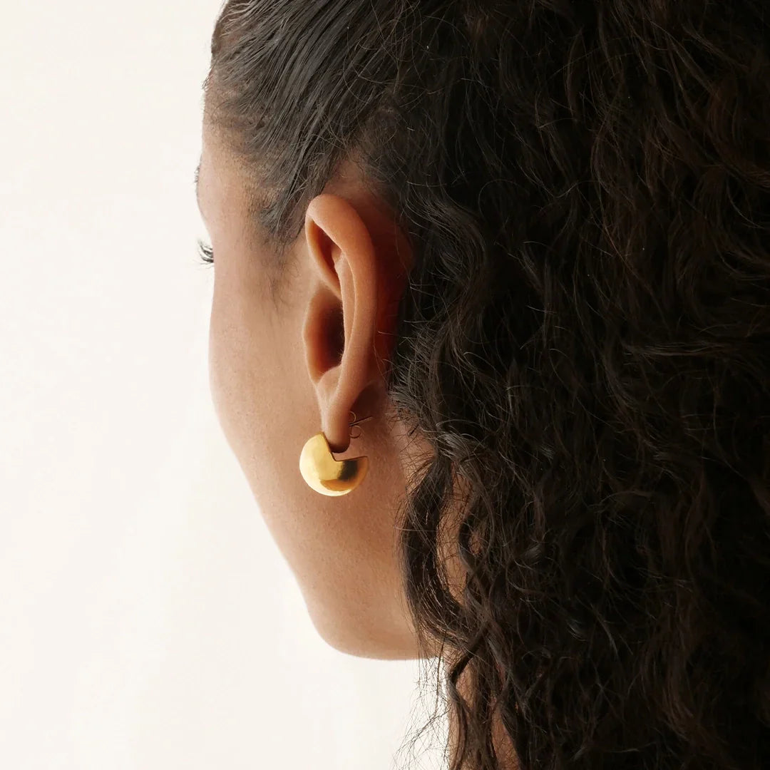 Timeless Gold Round Stud Earrings