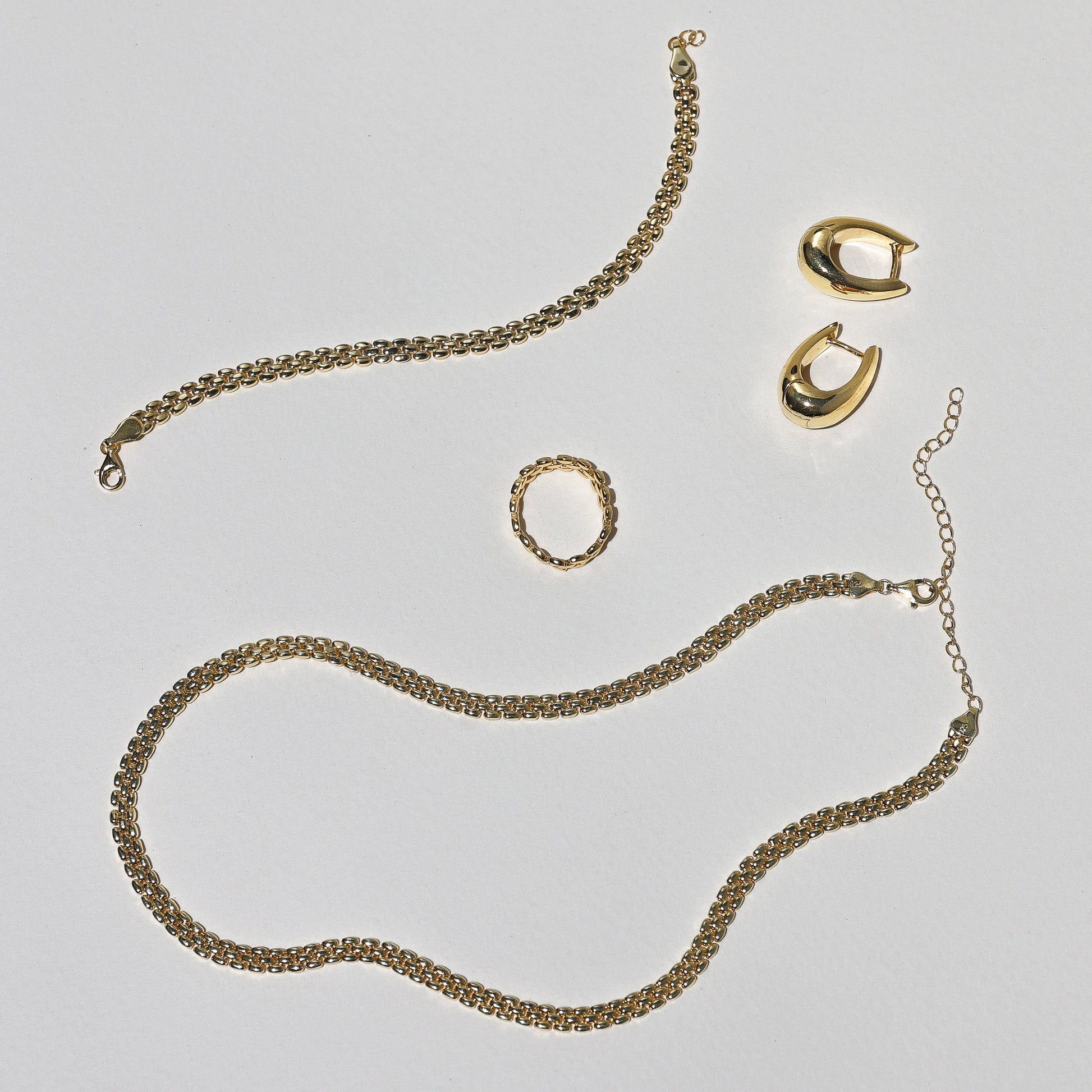 Golden Luxe Double Chain Bracelet 8
