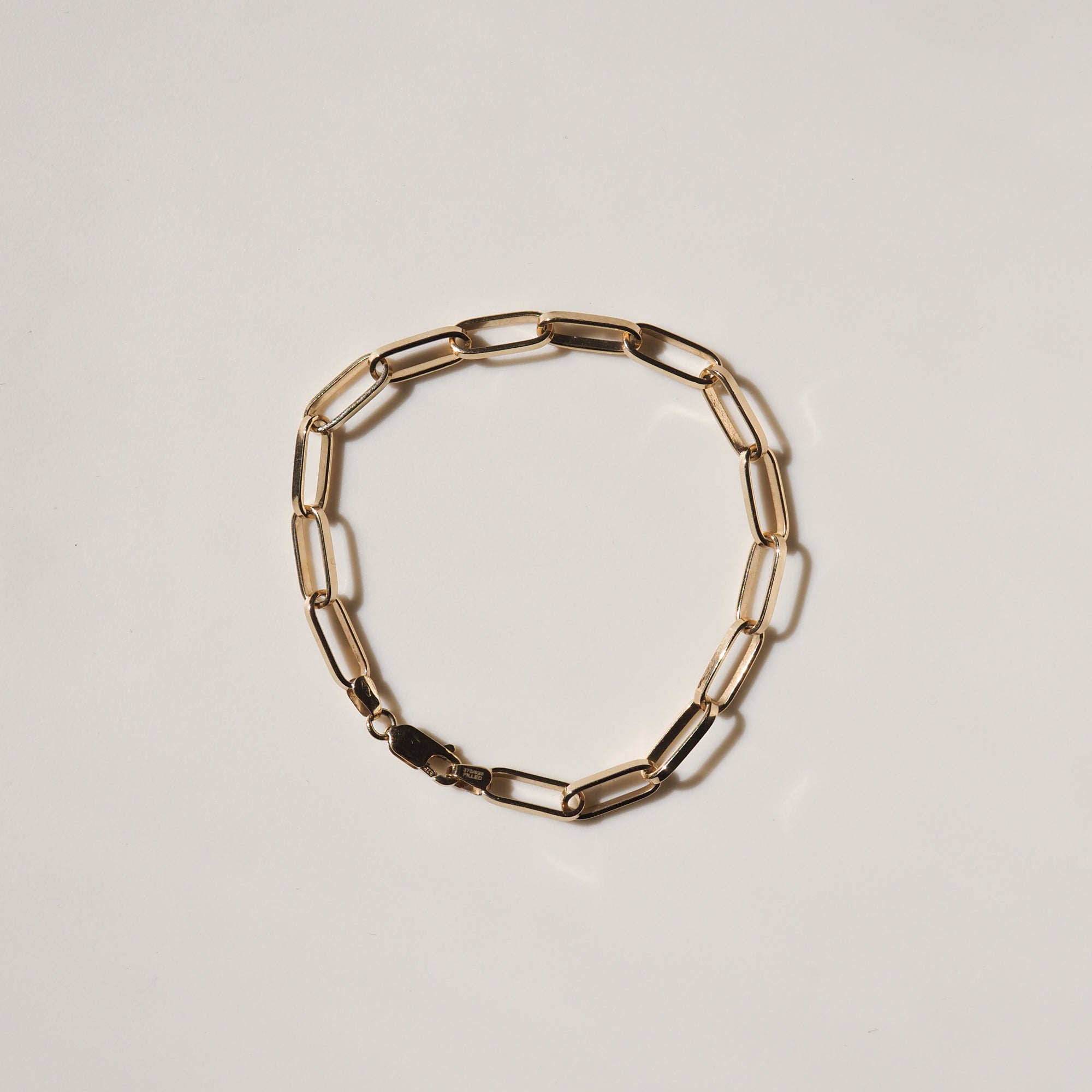 Elegant Gold Paper Link Chain Bracelet