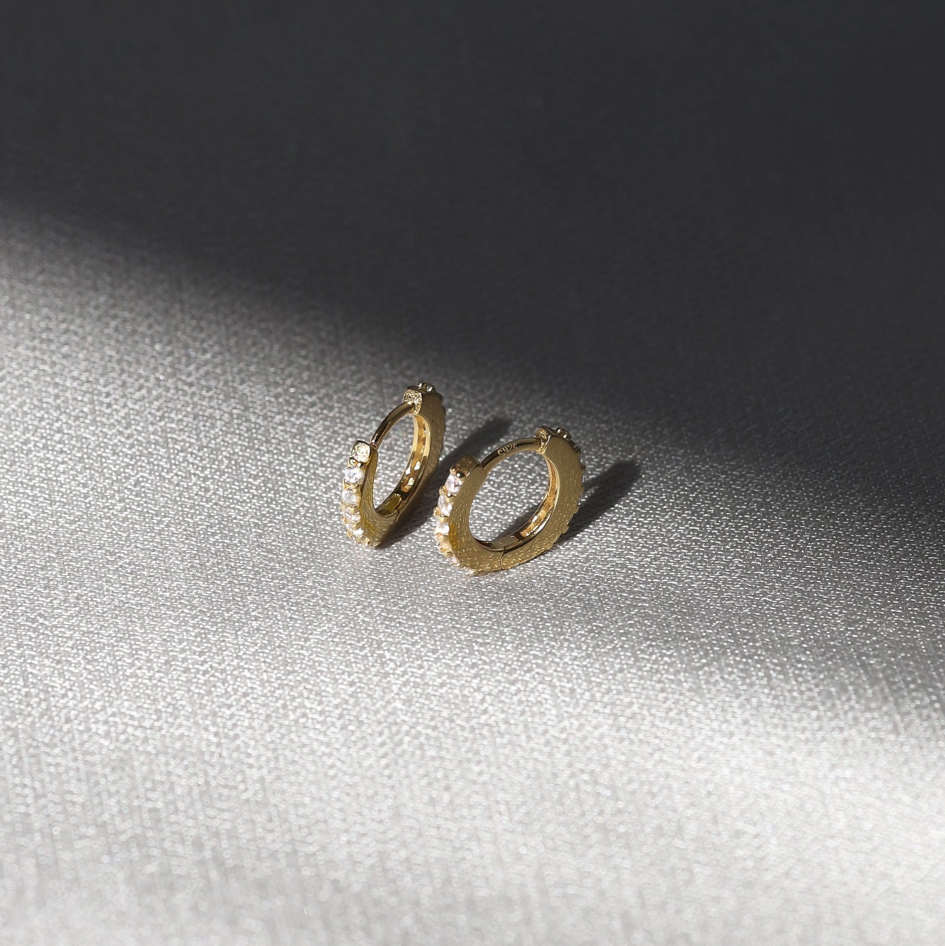 Gold Hoop Earrings with 0.2 TCW Round Lab-Grown Diamonds 11