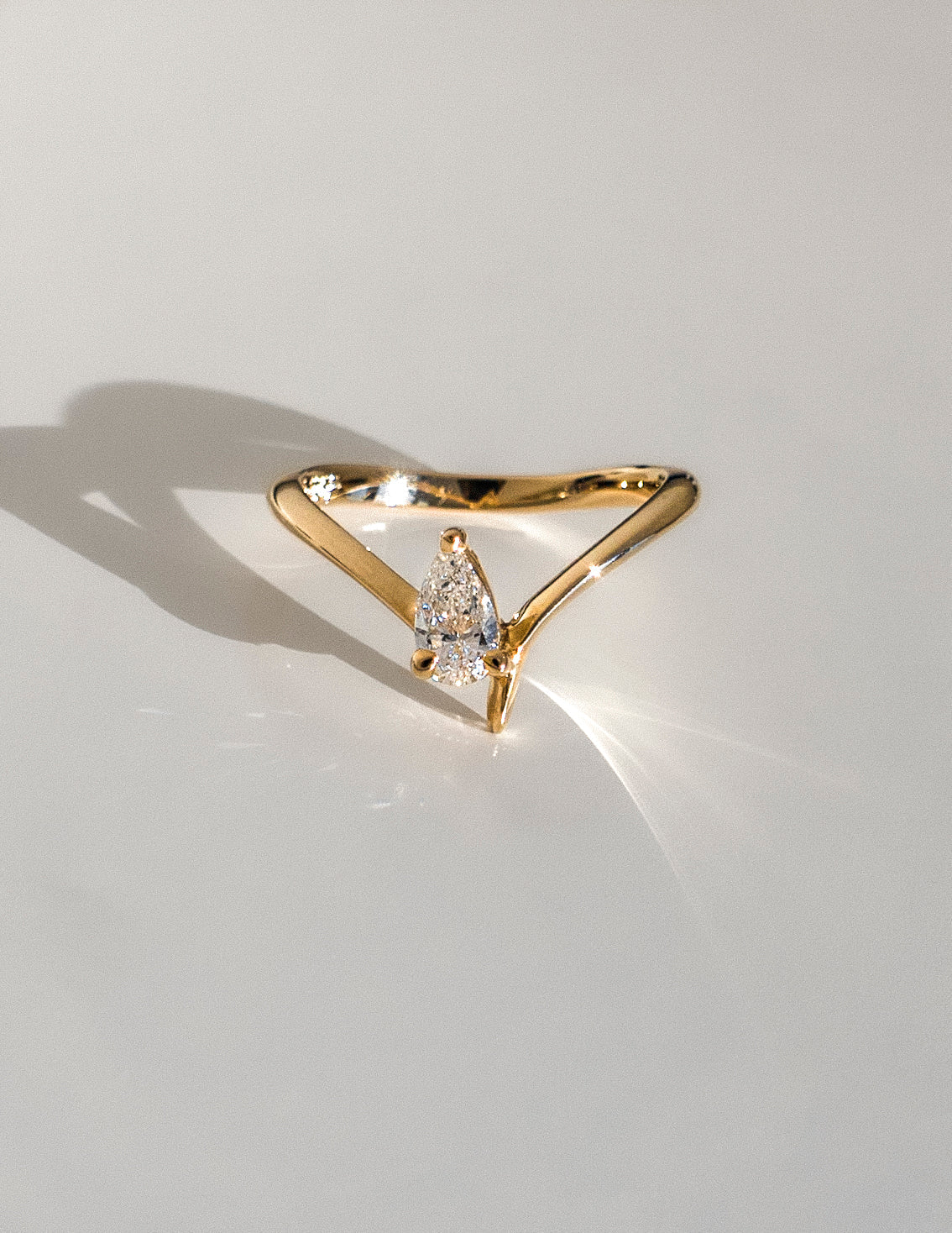 Solitaire-Oval Lab Grown Diamond Engagement Ring