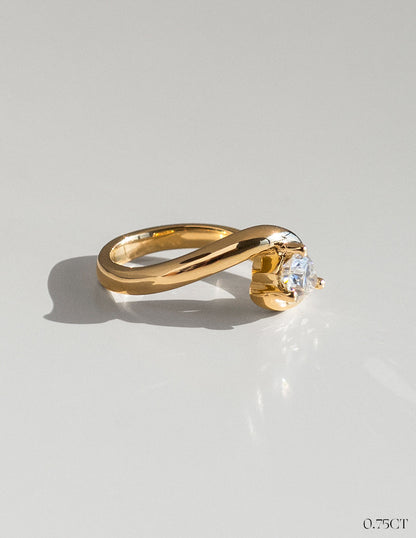 Solitaire-Oval Lab Grown Diamond Engagement Ring