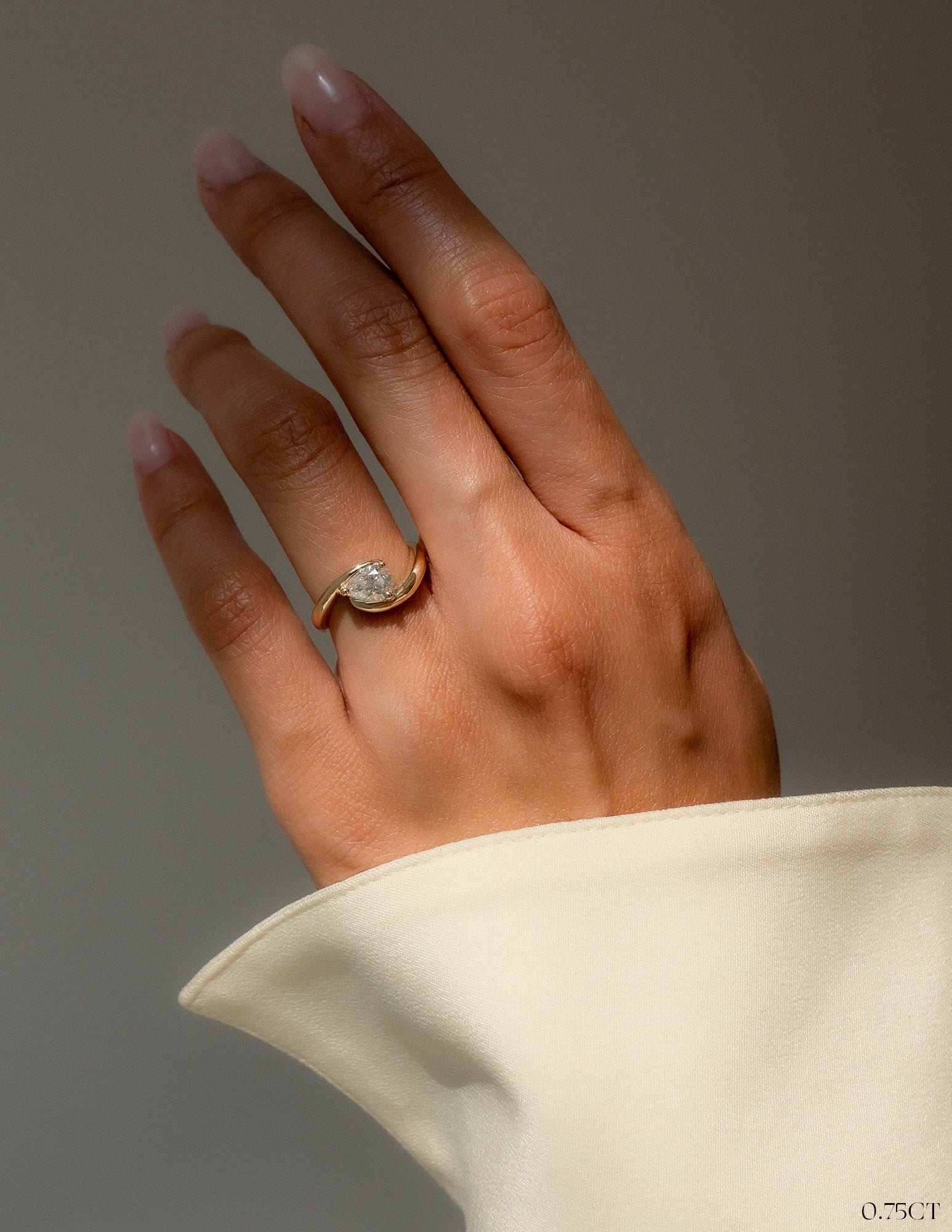 Solitaire-Oval Lab Grown Diamond Engagement Ring