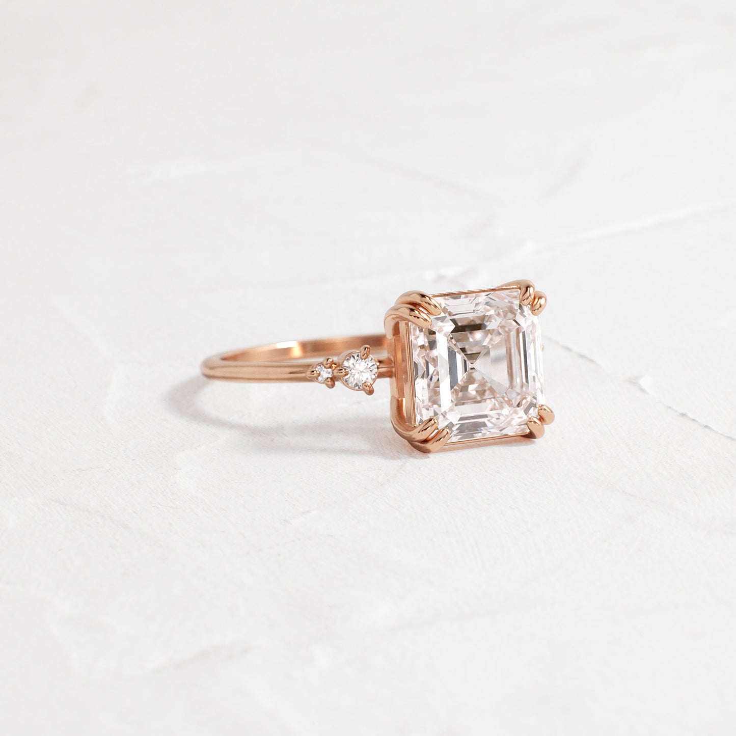 Solitaire-Oval Lab Grown Diamond Engagement Ring