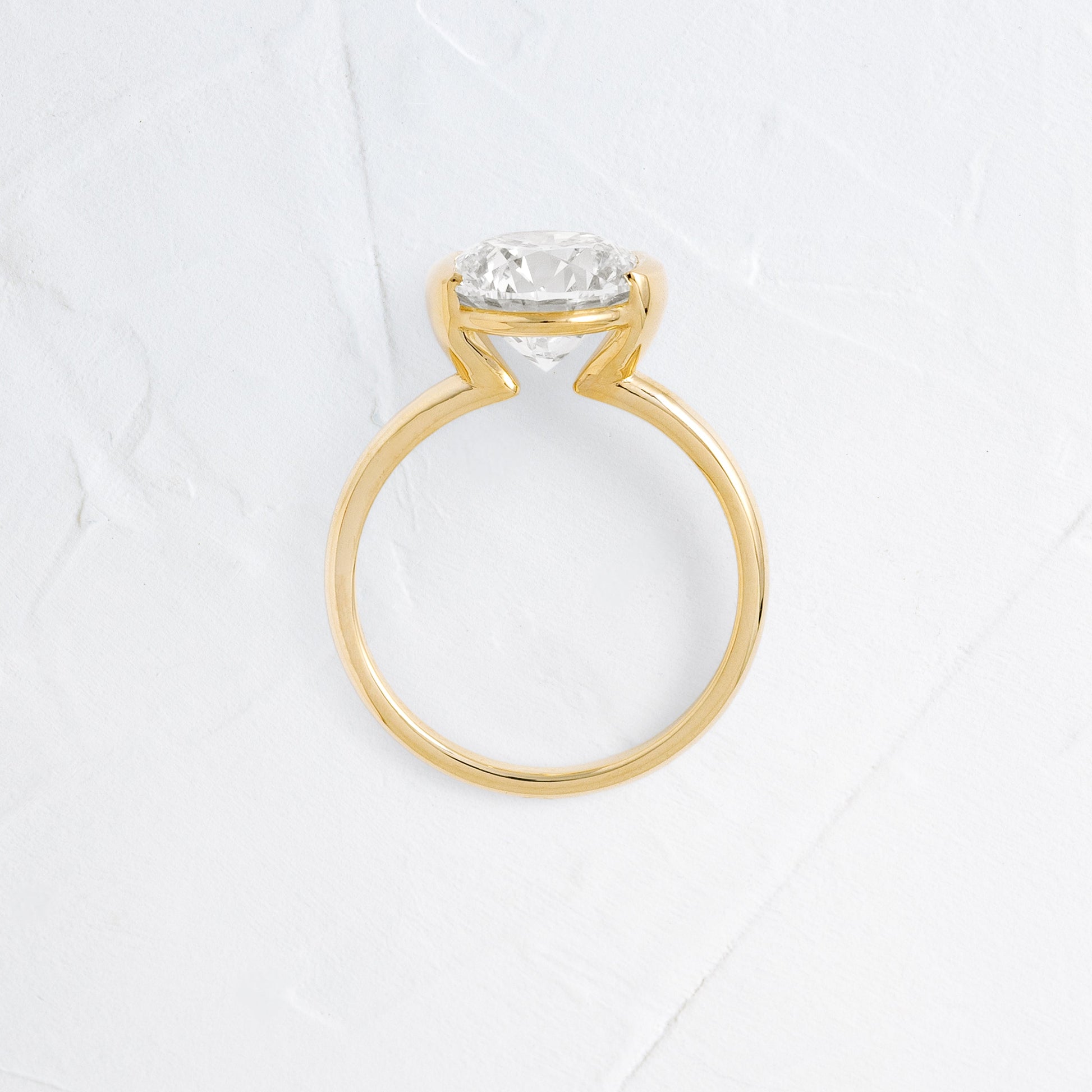 Solitaire-Oval Lab Grown Diamond Engagement Ring