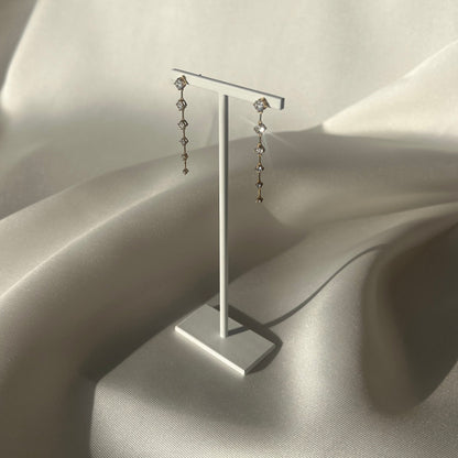 Elegant Gold 0.15 TCW Round Lab-Grown Diamond Drop Earrings 5