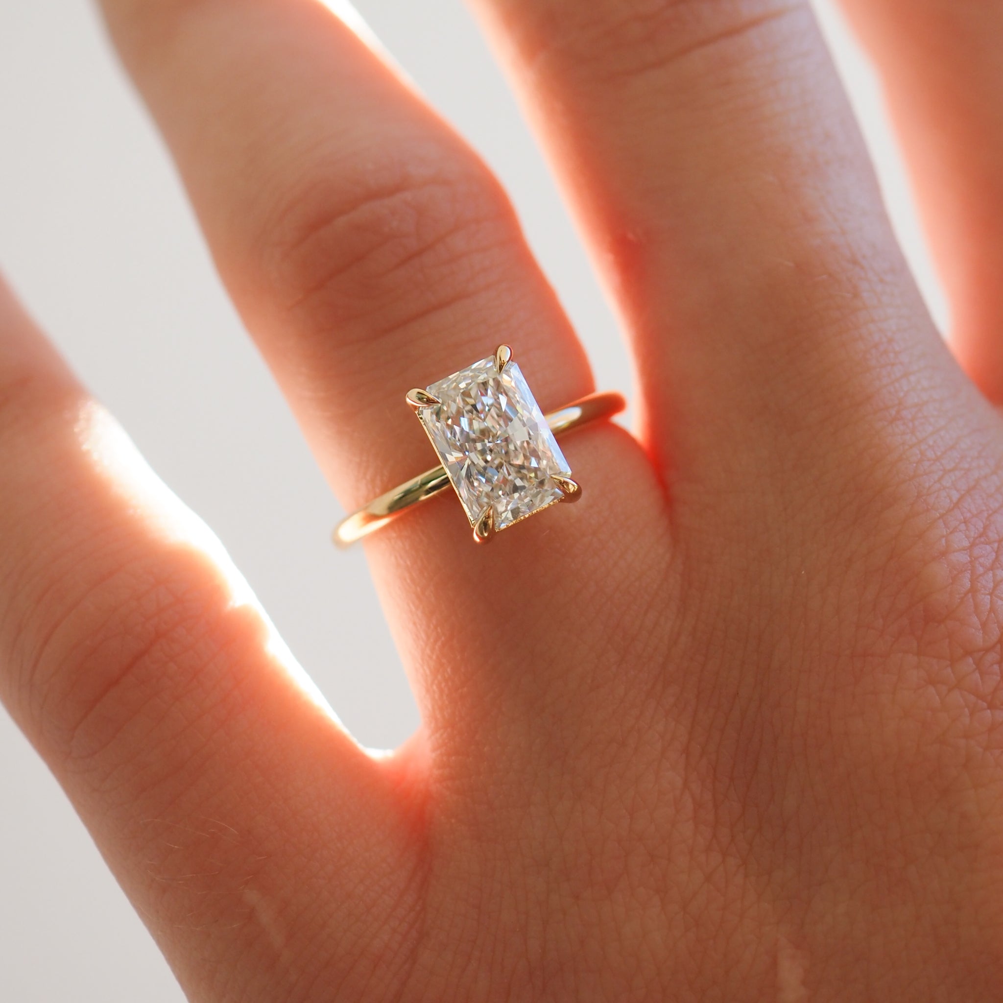 2.0 CT Radiant Lab-Grown Diamond Solitaire Elegance Ring