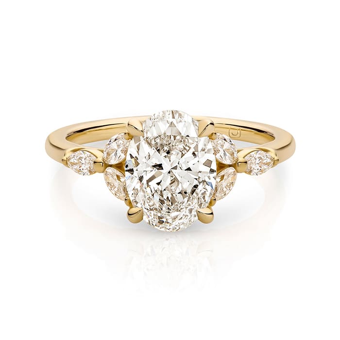 Solitaire-Oval Lab Grown Diamond Engagement Ring