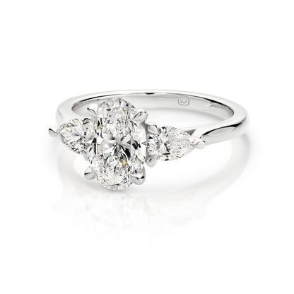 Solitaire-Oval Lab Grown Diamond Engagement Ring
