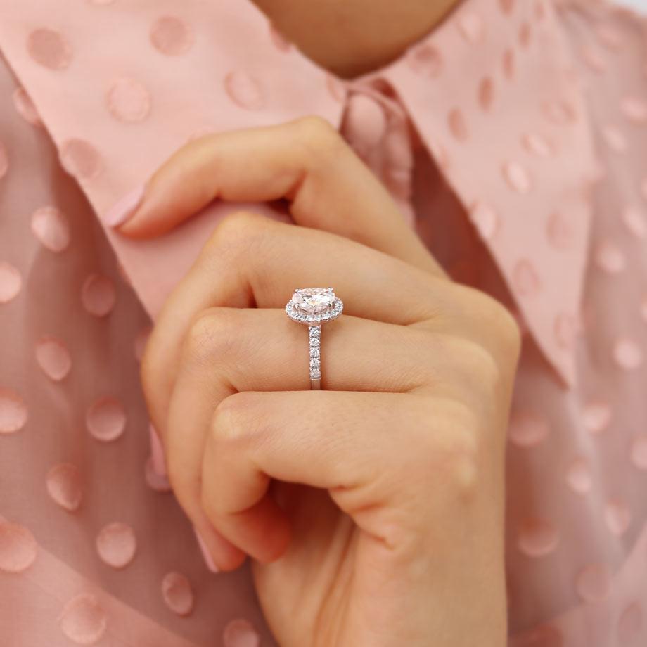 1.50 CT Oval Lab-Grown Diamond Halo Engagement Ring In Pave Setting 8