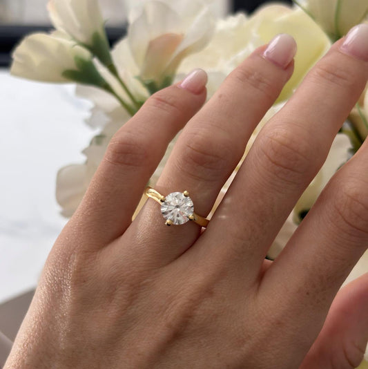 Solitaire-Oval Lab Grown Diamond Engagement Ring