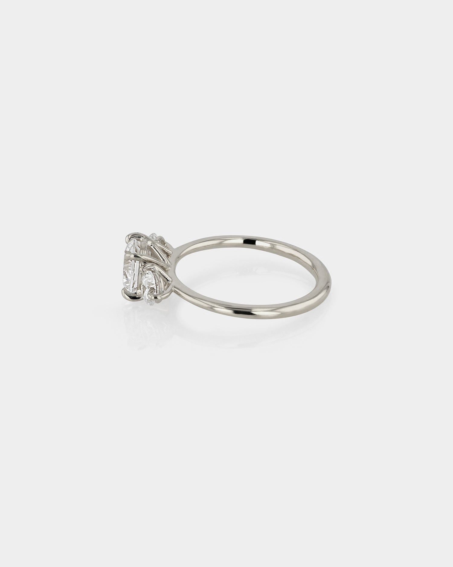 Eternal Elegance: 1.0 CT Round Lab-Grown Diamond Three-Stone Ring 3