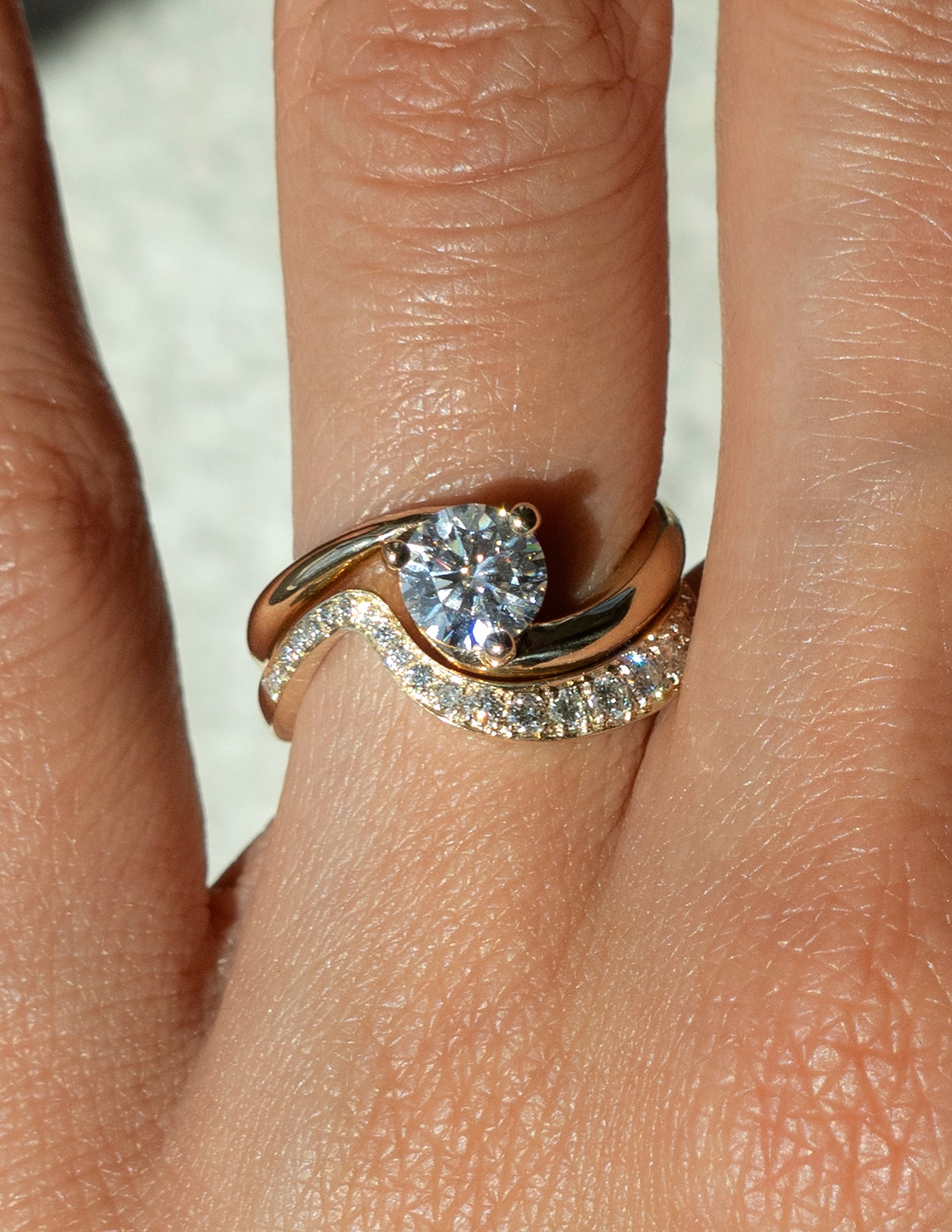 Solitaire Rapture & Pave Band- Oval Lab Grown Diamond Bridal Set
