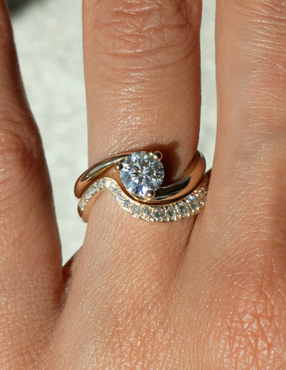 Solitaire Rapture & Pave Band- Oval Lab Grown Diamond Bridal Set