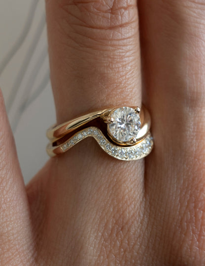 Solitaire Rapture & Pave Band- Oval Lab Grown Diamond Bridal Set
