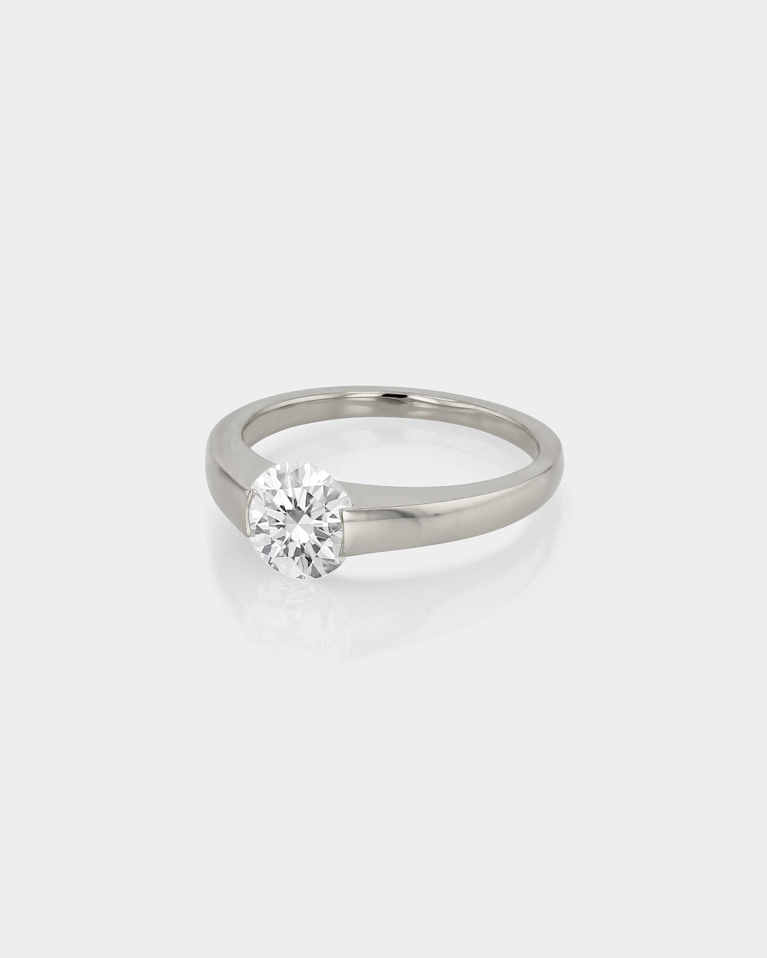 Radiant 0.50 CT Round Lab Grown Diamond Solitaire Engagement Ring