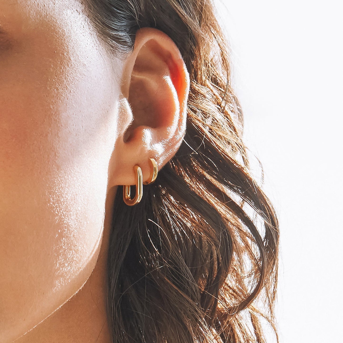 Sleek Gold Elongated Huggie Hoop Earrings 5
