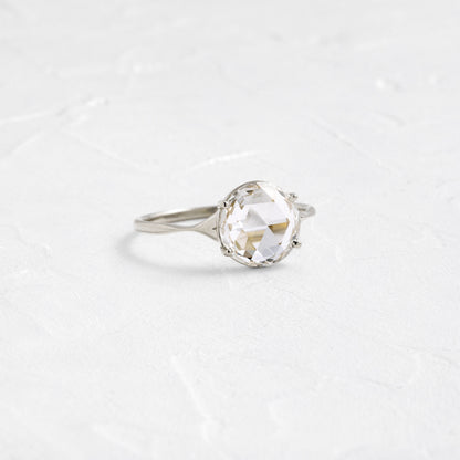 Solitaire-Oval Lab Grown Diamond Engagement Ring