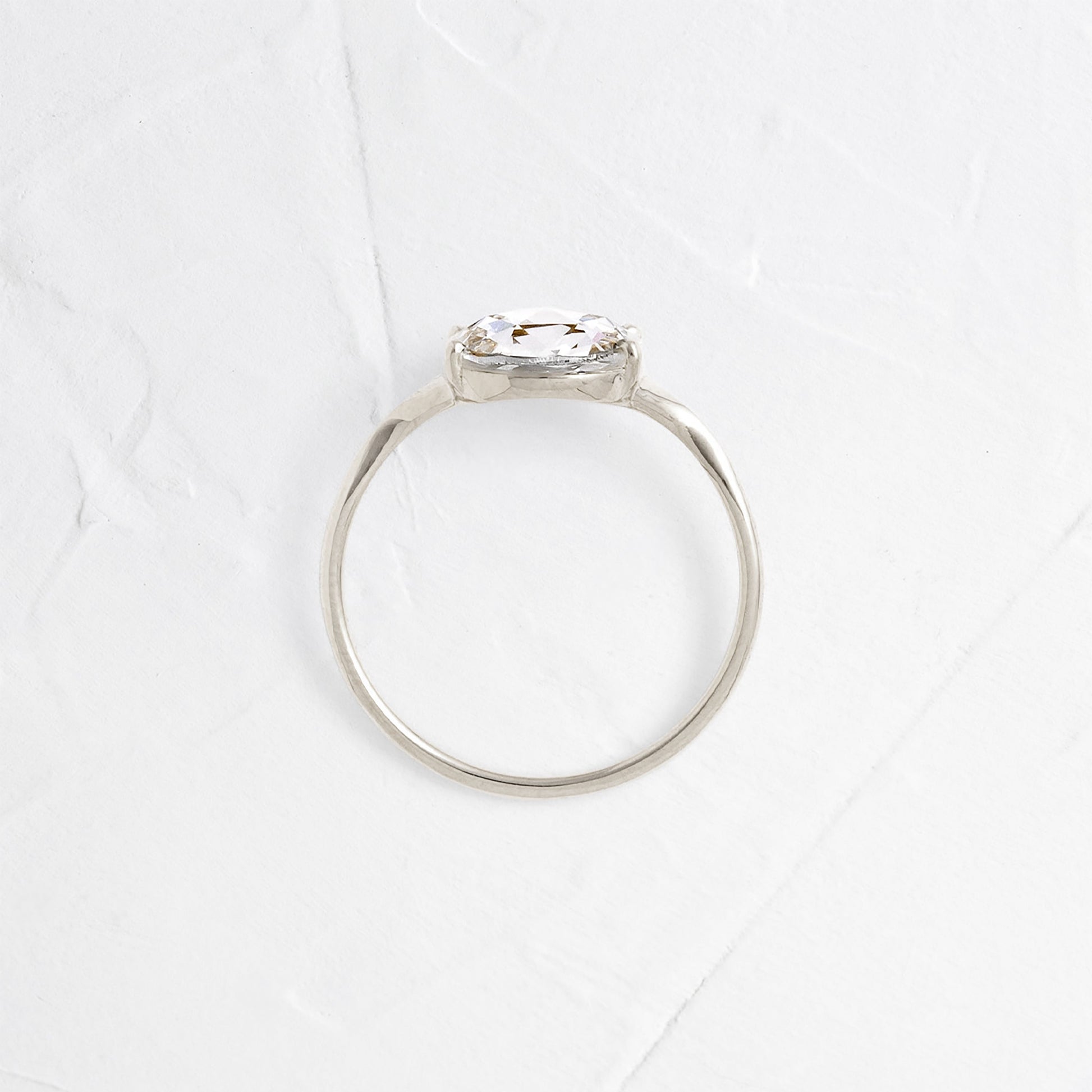 Solitaire-Oval Lab Grown Diamond Engagement Ring