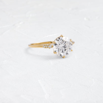 Solitaire-Oval Lab Grown Diamond Engagement Ring