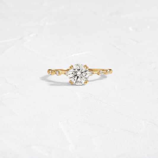 Solitaire-Oval Lab Grown Diamond Engagement Ring