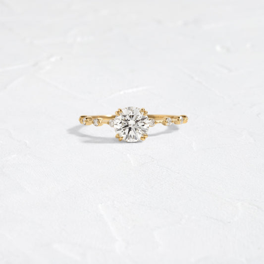 Solitaire-Oval Lab Grown Diamond Engagement Ring