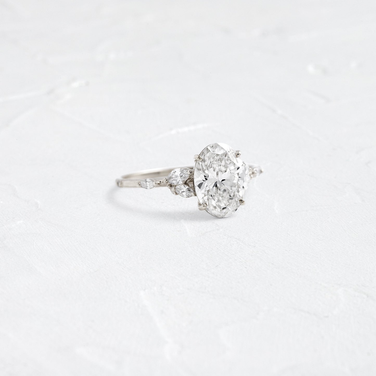 Solitaire-Oval Lab Grown Diamond Engagement Ring