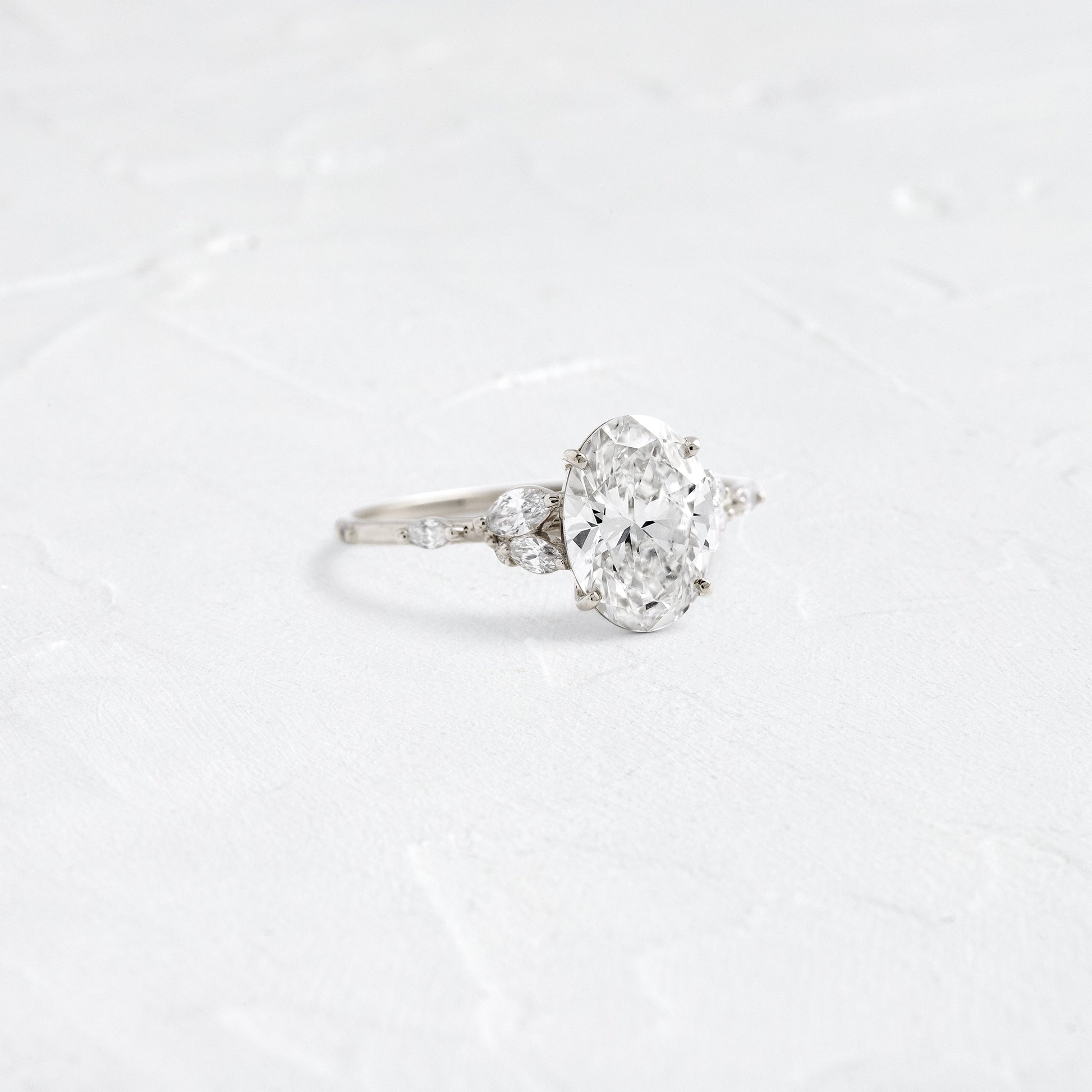 Solitaire-Oval Lab Grown Diamond Engagement Ring
