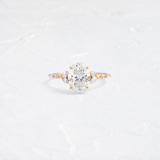 Solitaire-Oval Lab Grown Diamond Engagement Ring