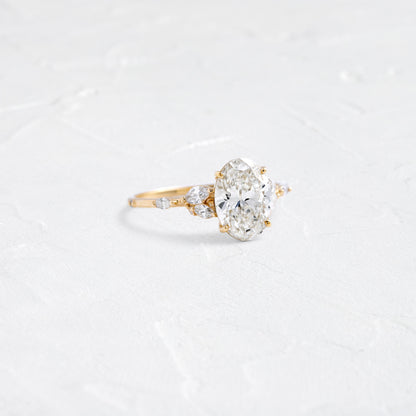 Solitaire-Oval Lab Grown Diamond Engagement Ring