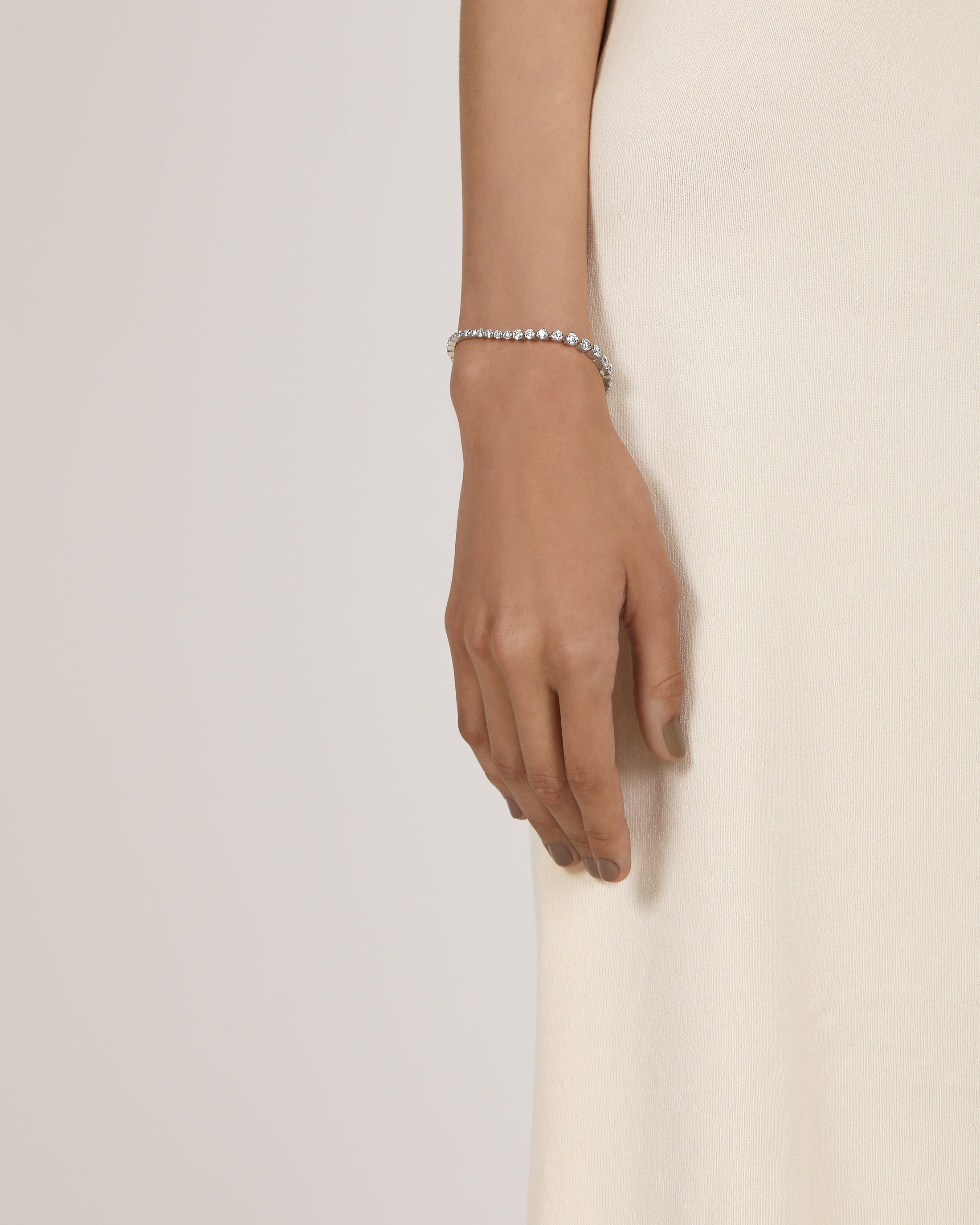 Radiant Elegance: 5 TCW Round Cut Lab-Grown Diamond Tennis Bracelet