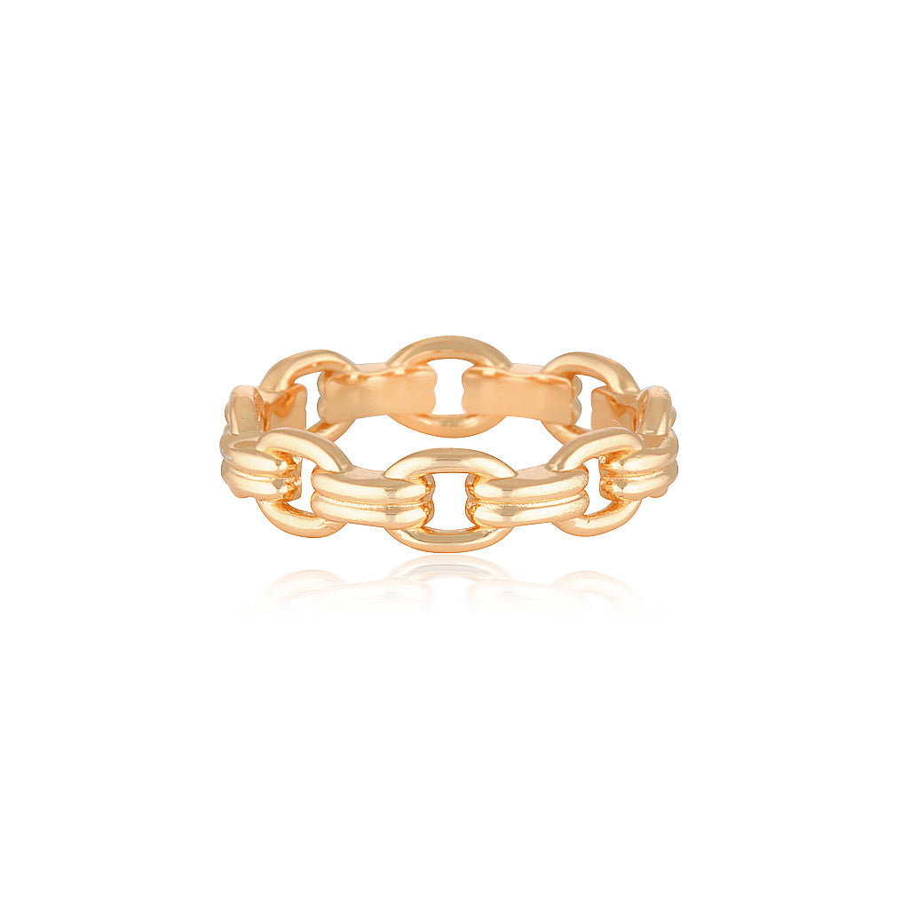 Link Chained Classic Wedding Band