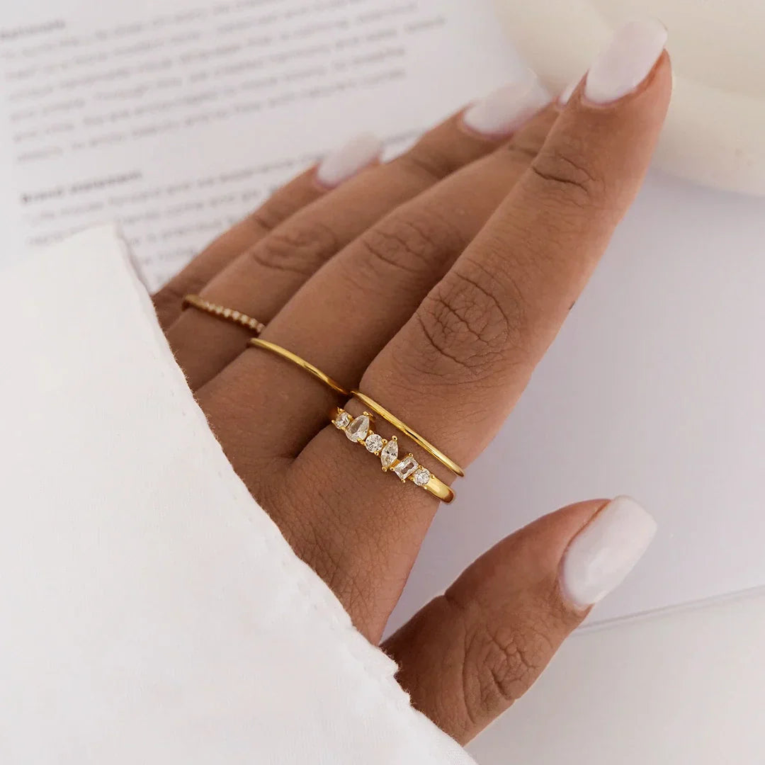 Elegant 0.20 TCW Round Lab-Grown Diamond Multi-Stone Wedding Band 3