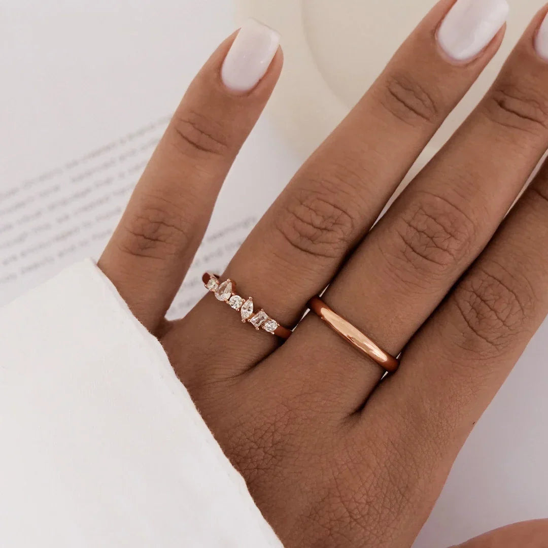 Elegant 0.20 TCW Round Lab-Grown Diamond Multi-Stone Wedding Band 8
