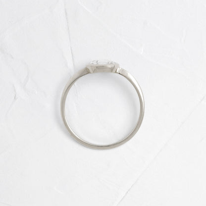 Bezel-Round Lab Grown Diamond Engagement Ring
