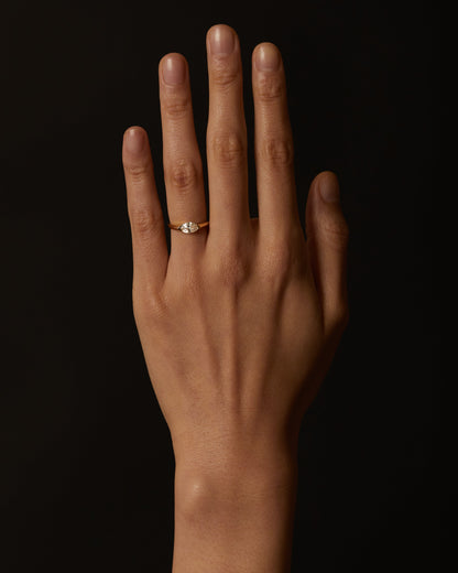 1.0 CT Marquise Lab Grown Diamond Solitaire Engagement Ring in Yellow Gold 2