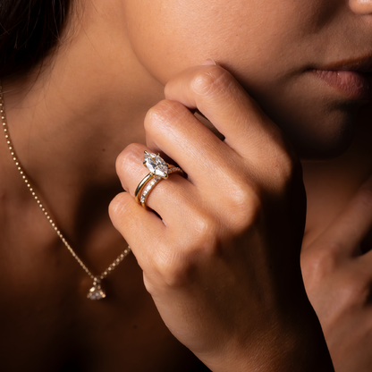 Solitaire-Oval Lab Grown Diamond Engagement Ring