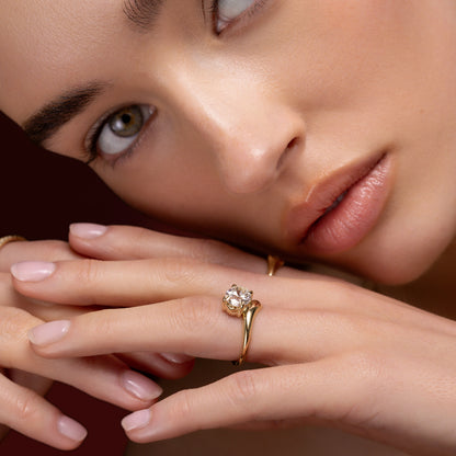 Solitaire Curved Shank-Oval Lab Grown Diamond Engagement Ring