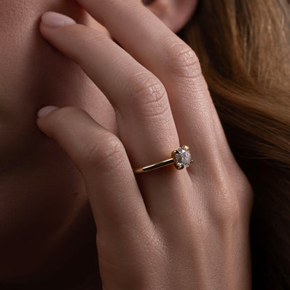 Solitaire-Oval Lab Grown Diamond Engagement Ring